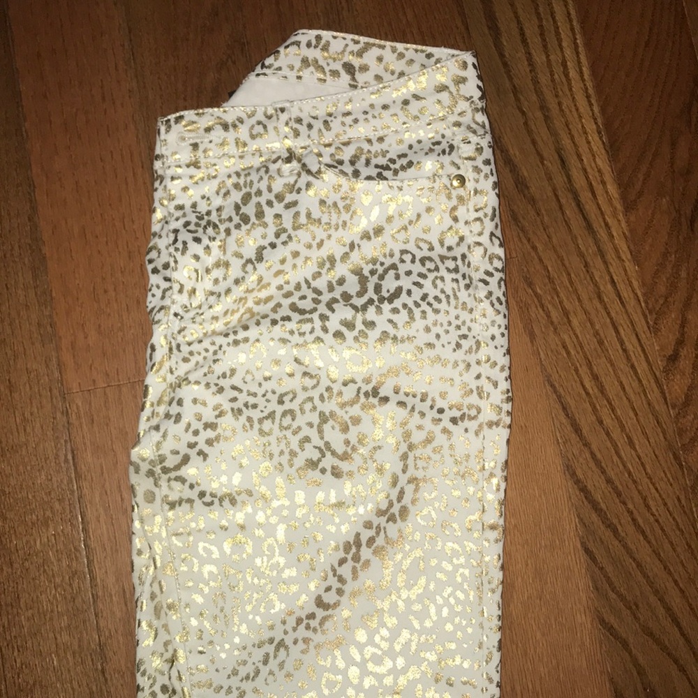 Super Cute Leopard Print Skinny Jeans